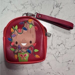 Disney Parks Loungefly 2021 Christmas Marvel Baby Groot Red Wrislet Purse Bag